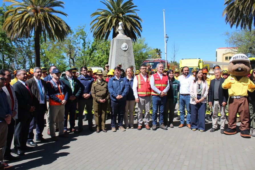 CONAF Ñuble presenta plan de acción 2025-2026 para prevención y combate de incendios forestales en la capital provincial de Itata